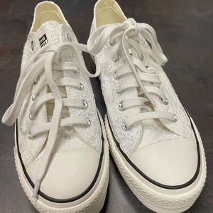 White Floral Converse - Great Condition!